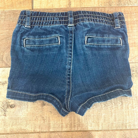 Tommy Hilfiger 18 Months Shorts Jeans .Blue .Girl Shorts . - Picture 4 of 7